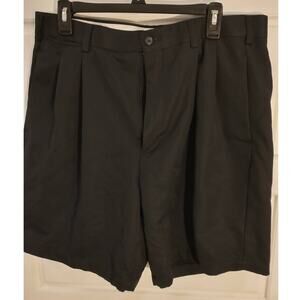 Grand Slam Pleated Golf Shorts. Men's Size 36. Black.